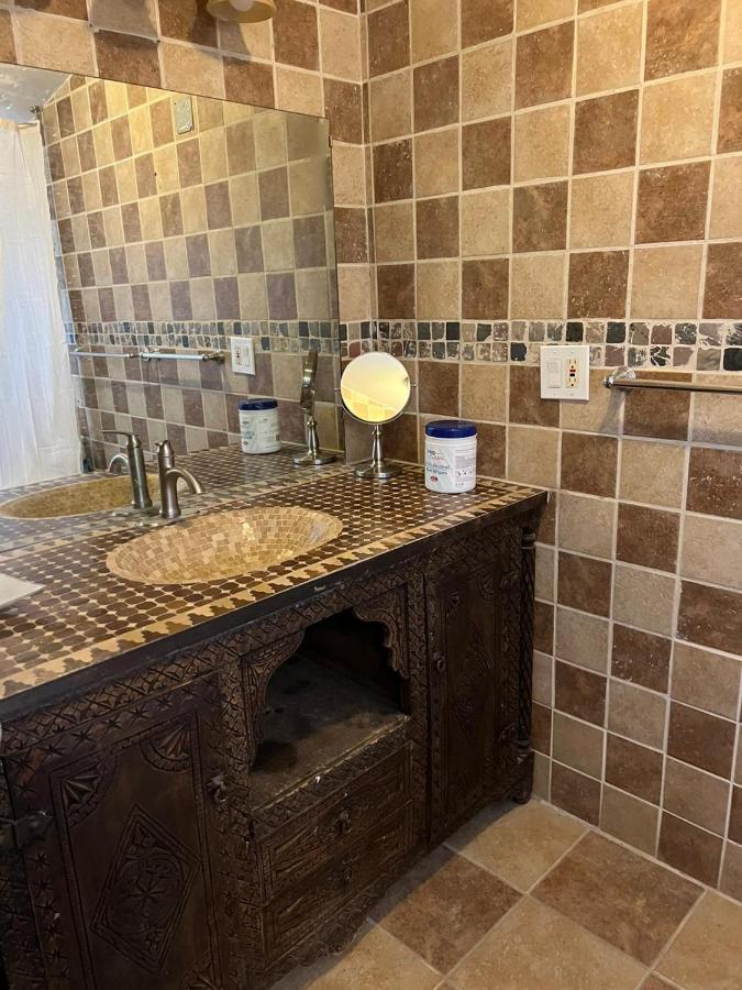 Moroccan Style Home With Swimming Pool Лос-Анджелес Экстерьер фото